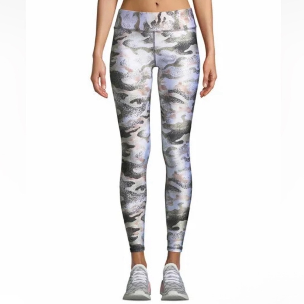 Terez Black and White Camouflage Camo Leggings